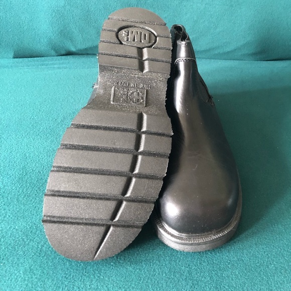 !!SOLD!! NBW VINTAGE MADE IN ENGLAND DOCS - Picture 3 of 5